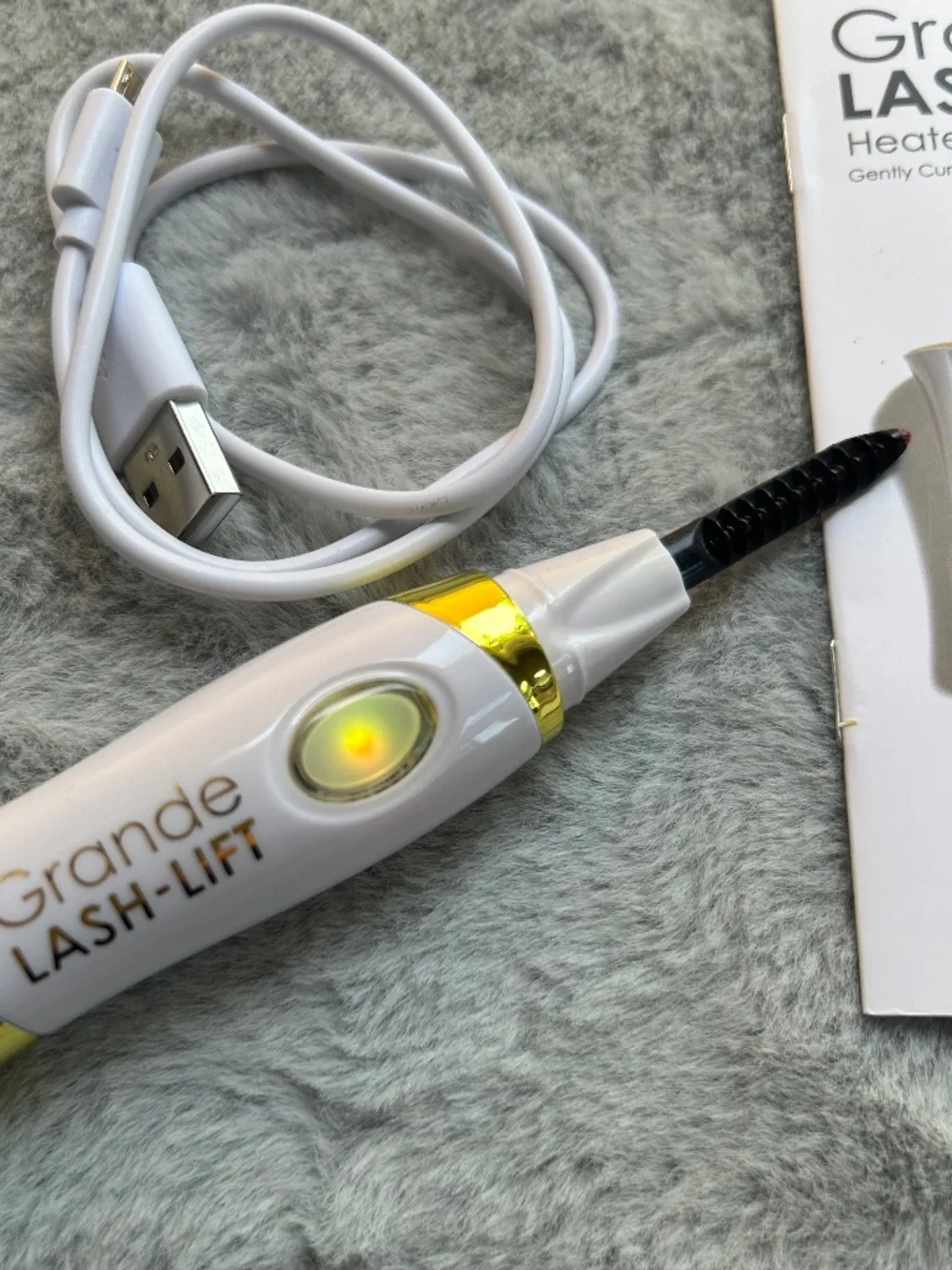 GRANDE COSMETICS Lash Lift Heated Curler NIB